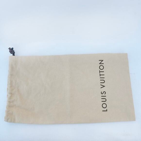 Louis Vuitton Gladiator Sandals Flats Strappy
Black LV Logo Leather 41 Ankle 11 - Picture 13 of 14